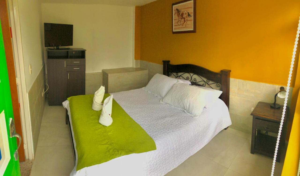 Hotel La Floresta Salento Luaran gambar